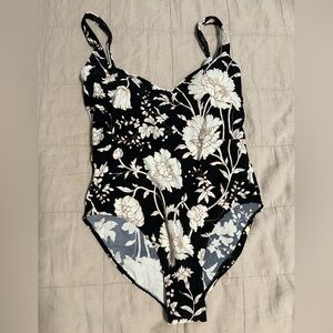Summersalt Size 8 The Seascape Sweetheart One Piece Swimsuit NWT